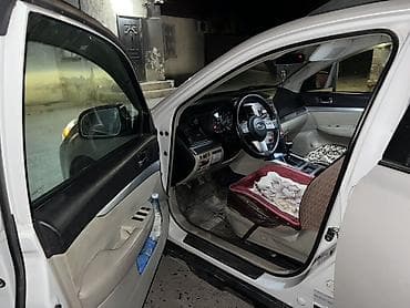 aydi c4: Subaru Outback: 2010 г., 2.5 л, Механика, Бензин, Универсал — 8