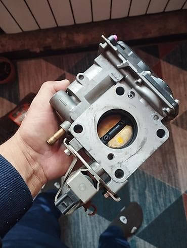 с турбиной: Дроссельная заслонка Audi — 1