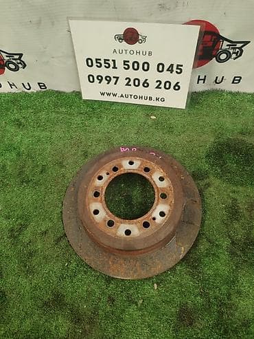 Тормозной диск задний для Toyota Hilux Surf N215, двигатель 2.7 at lalafo.kg Тормозной диск задний для Toyota Hilux Surf N215, двигатель 2.7
