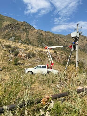 рамка для рекламных баннеров: Автовышка | Стрела 12 м 200 т | Борт 200 кг — 2