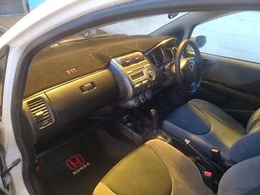 mini cooper: Honda Fit: 2003 г., Хэтчбэк — 5