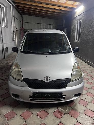 subaru justy: Toyota Yaris Verso: 2000 г., Механика, Минивэн — 5