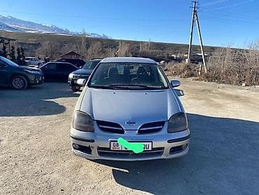 Nissan Tino: 2002 г., 1.8 л, Механика, Бензин, Хэтчбэк