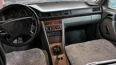 bis vip: Mercedes-Benz 220: 1993 г., 2.2 л, Механика, Бензин, Универсал — 6