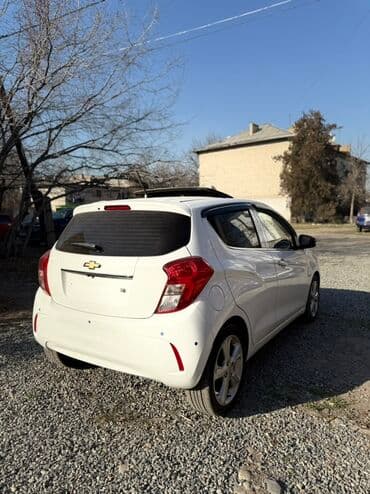 очки фирменные: Chevrolet Spark: 2016 г., 1 л, Автомат, Бензин, Хэтчбэк — 4