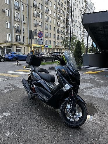 Скутеры: Макси-скутер Yamaha, 180 куб. см, Бензин, Б/у — 2