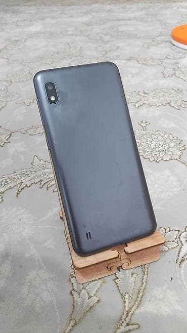 Техника и электроника: Samsung Galaxy A10, Б/у, 32 ГБ, цвет - Черный, 2 SIM — 3
