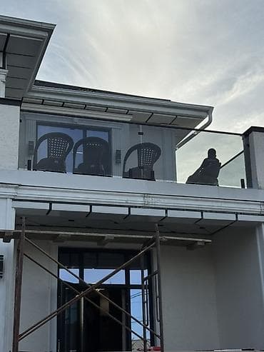 стеклянные перегородки: Решетки на балкон, На заказ — 2