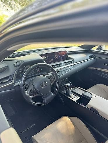 1000 к: Lexus ES: 2019 г., 2.5 л, Автомат, Гибрид, Седан — 7