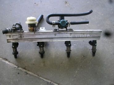 инжектор авто: Honda D16A Рампа с форсунками, Хонда D16A Топливная рампа с — 1