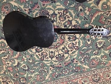 yamaha psr: Классическая акустическая гитара, черного цвета. Характеристики: - — 2