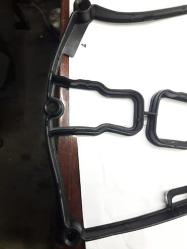 изготовление прокладок: Прокладка крышки ГБЦ на Альфа Ромео#Alfa Romeo 156, V 1,6/1.8 twin — 3