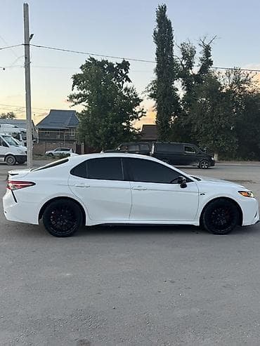 byd e7: Toyota Camry: 2019 г., 2.5 л, Автомат, Бензин, Седан — 7