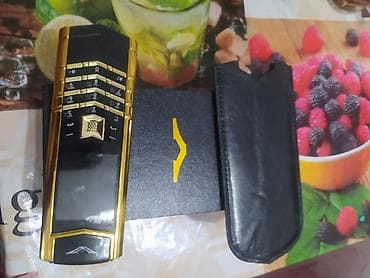 камера для фото: Vertu Ti, цвет - Золотой — 1