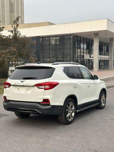 продаю связи с переездом: Ssangyong Rexton: 2019 г., 2.2 л, Автомат, Дизель, Внедорожник — 6