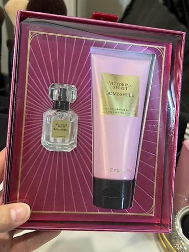 детская косметичка: Набор косметики и ароматного ухода: 1) Хайлайтер Charlotte Tilbury — 2