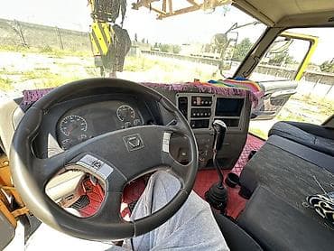 бачок 1 т: Автокран, XCMG — 8