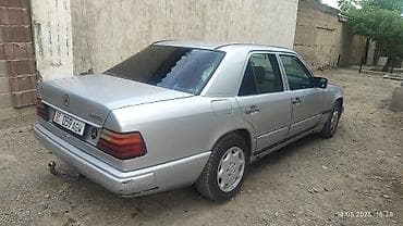 Mercedes-Benz W124: 1986 г., 0.2 л, Механика, Бензин, Седан at lalafo.kg Mercedes-Benz W124: 1986 г., 0.2 л, Механика, Бензин, Седан