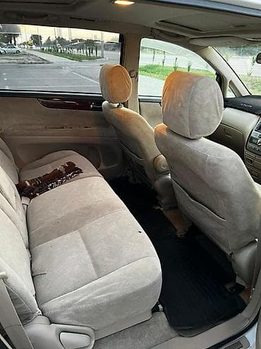 Унаа сатуу: Toyota Ipsum: 2002 г., 2.4 л, Автомат, Вэн/Минивэн — 7