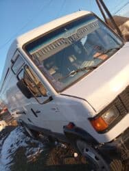 цена домкрата для легкового автомобиля: Mercedes-Benz : 1995 г., 4 л, Механика, Дизель, Фургон — 2