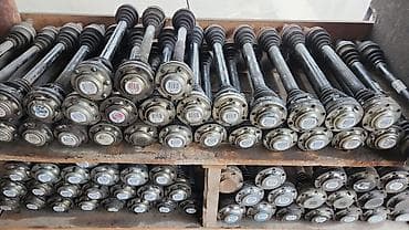 е38: Полуоси задние Е39 е38 е90 е60 е53 е65 е70 Полуоси заднии 1 521 131 — 3