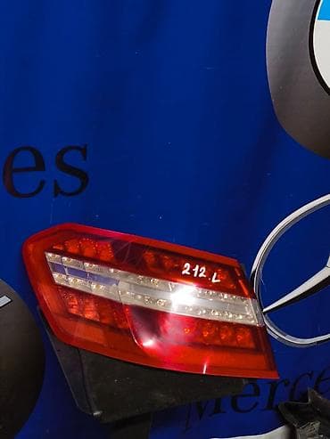 led h1: Задний левый стоп-сигнал Mercedes-Benz 2010 г., Б/у, Оригинал, Япония — 1