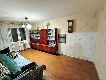 2 комнатная квартира продаю: 2 комнаты, 53 м², 104 серия, 2 этаж, Старый ремонт — 3