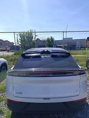 Dongfeng: Dongfeng : 2026 г., Автомат, Электромобиль, Кроссовер — 2
