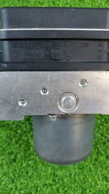 e61: Блок abs Bmw 650I E63 N62N 4.8 2007 (б/у) ​ Марка: BMW Модель: 650i — 4