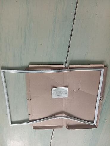 Двери и комплектующие: Рамка/уплотнитель для двери холодильника Атлант (серия АтлПАЗ). - — 1