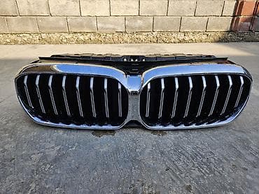 ришотки: Решетка радиатора BMW 2022 г., Б/у, Оригинал — 1