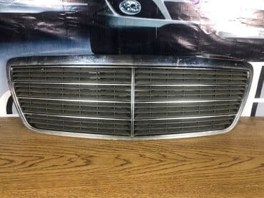 c class: Решетка радиатора Mercedes-Benz Б/у, Оригинал — 1