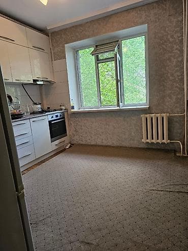 сдаю комнату с подсилением: 75 м², С мебелью — 4