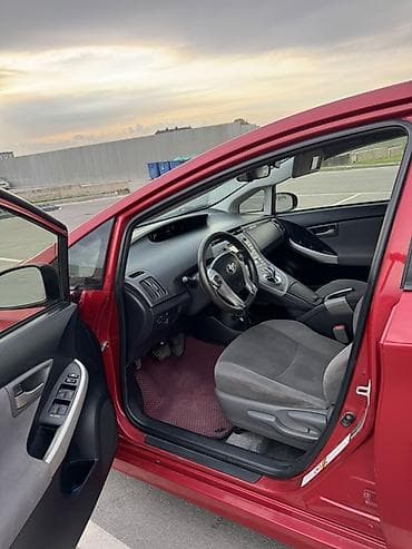 тойота прикс: Toyota Prius: 2015 г., 1.8 л, Вариатор, Гибрид, Хэтчбэк — 6