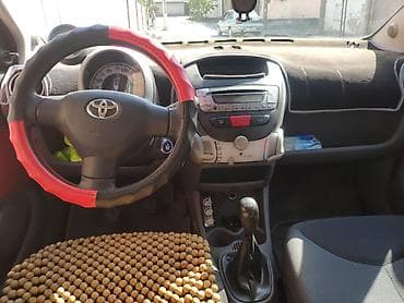 Toyota Aygo: 2008 г., 1 л, Механика, Бензин, Хэтчбэк — 7