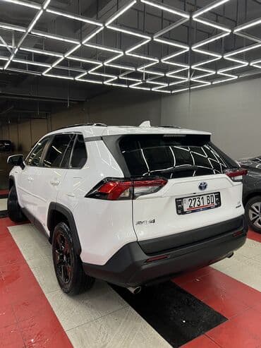 обмен машины ключ на ключ: Toyota RAV4: 2020 г., 2.5 л, Автомат, Гибрид, Кроссовер — 4