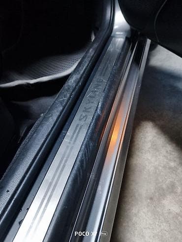 abs: Nissan Skyline: 2004 г., Бензин, Седан — 9