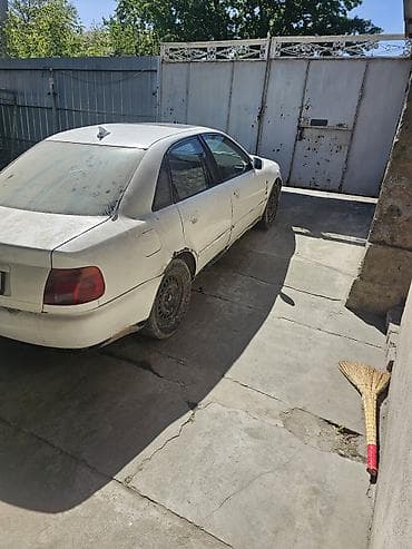 audi c3: Audi A4: 1996 г., 1.6 л, Автомат, Бензин, Седан — 2