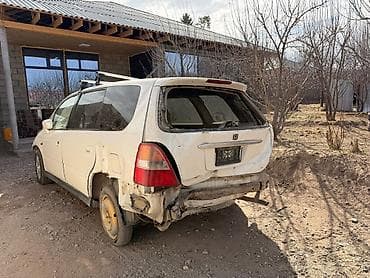 разбор машины: Honda Odyssey: 2000 г., Универсал — 4