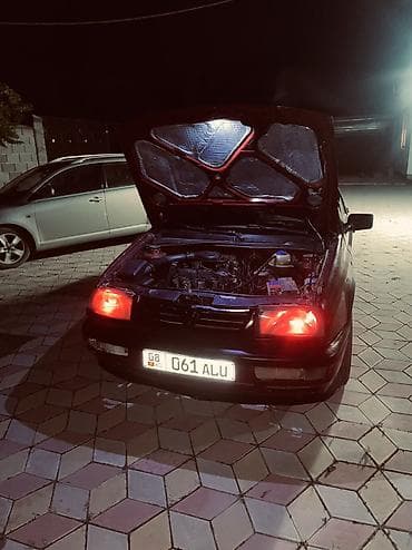 вента: Volkswagen Vento: 1994 г., 1.8 л, Механика, Бензин, Седан — 10