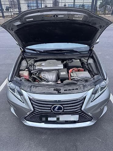 camry 2020: Lexus ES: 2016 г., 2.5 л, Автомат, Гибрид, Седан — 4