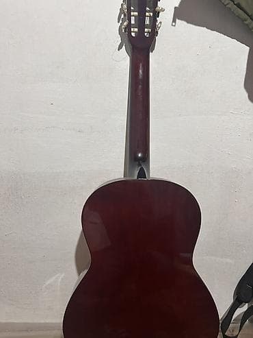гитары акустические: Классическая акустическая гитара В хорошем состоянии звучит очень — 2