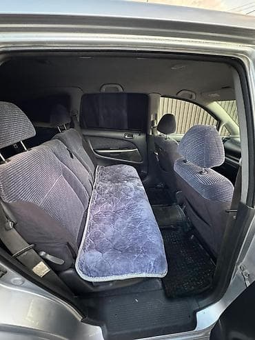 стёк: Honda Stream: 2001 г., 2 л, Бензин, Минивэн — 7