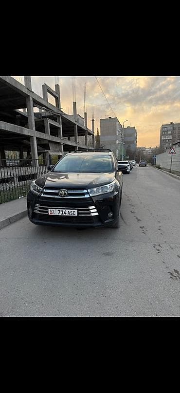 Toyota Highlander: 2017 г., 3.5 л, Автомат, Бензин
