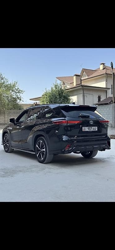 тайота крюгер: Toyota Crown Kluger: 2021 г., 2.5 л, Вариатор, Гибрид, Внедорожник — 4
