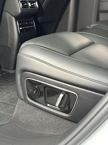 k7 2019: Lixiang L7: 2023 г., Кроссовер — 8