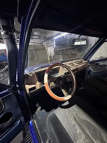 Продажа авто: Nissan Patrol: 1988 г., 3.3 л, Механика, Дизель, Внедорожник — 5