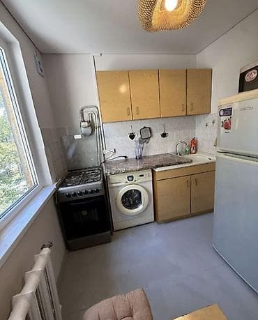 3: 1 комната, 40 м², 3 мкр 104 серия, 4 этаж, Косметический ремонт — 4