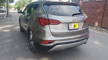 Hyundai Santa Fe: 2016 г., 2.4 л, Автомат, Бензин, Кроссовер — 4