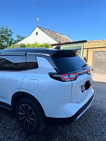 byd song plus ev: Weltmeister W6, 2021 г., 50000 км, Передний, В наличии — 7